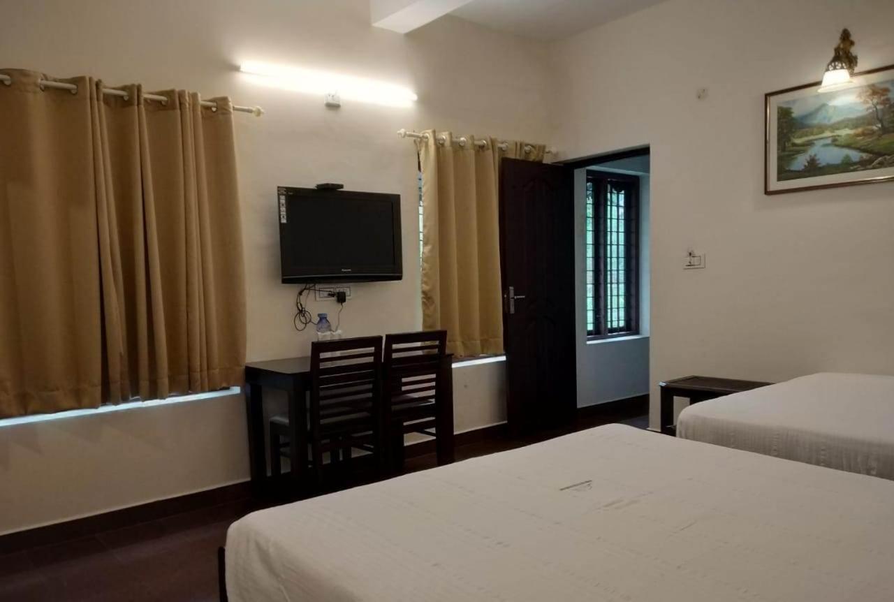Pavithram Homestay Munnar Exterior photo